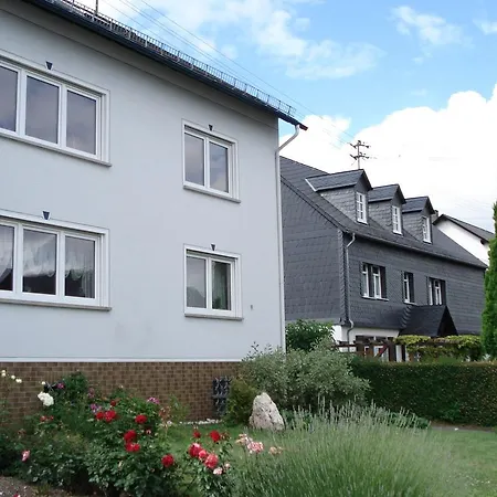 Holiday Nussbaum Feriehus *